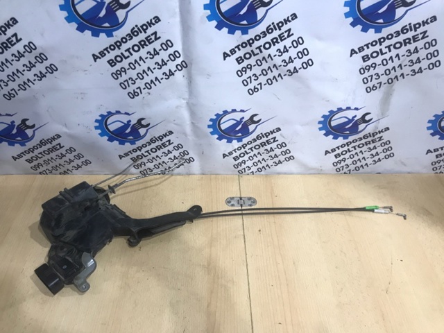 Замок передніх пасажирських дверей 6930342100 TOYOTA