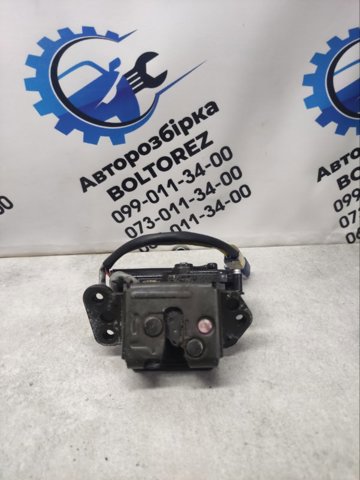 Замок кришки багажника 6935005051 TOYOTA