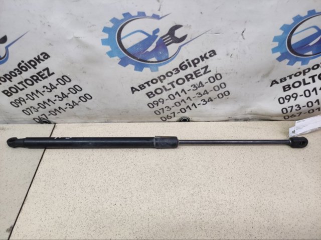 Амортизатор кришки багажника / двері 3/5-ї задньої 6Q6827550C VAG
