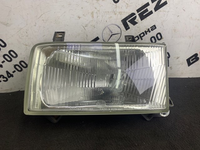Фара 702941017A VAG