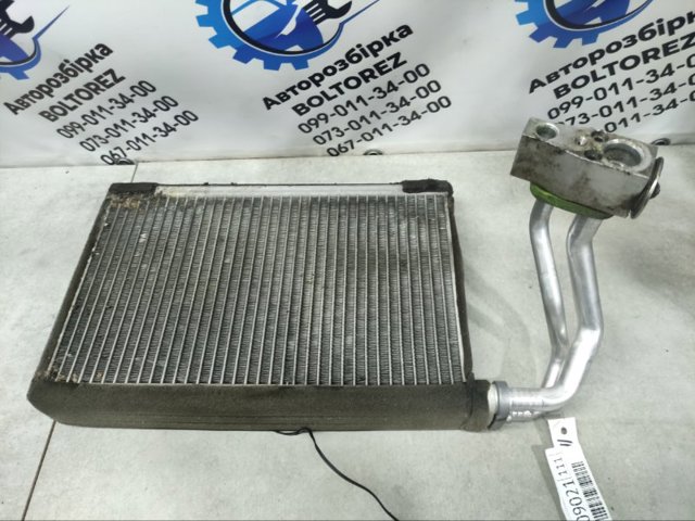 Охолоджувач повітря 73523FG051 SUBARU