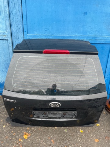 П'яті двері 737001H500 HYUNDAI