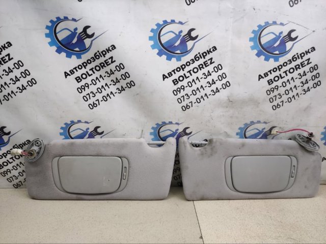 Козирок 743200W281B0 TOYOTA