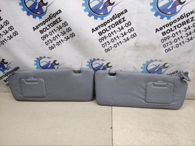 Козирок сонцезахисний автомобіля 7432042460B2 TOYOTA
