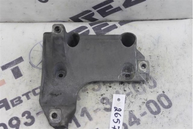 Кронштейн компресора кондиціонера 7505980 BMW