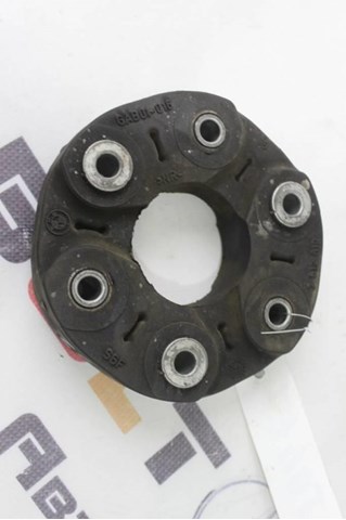 Гумова пружна муфта кардана передня 7512619 BMW