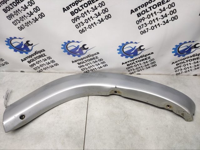 Молдинг передніх лівих дверей 7561242070 TOYOTA