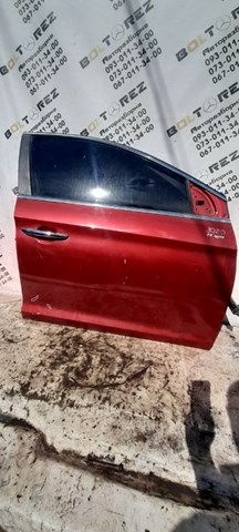 Пасажирські передні двері Hyundai Sonata 7