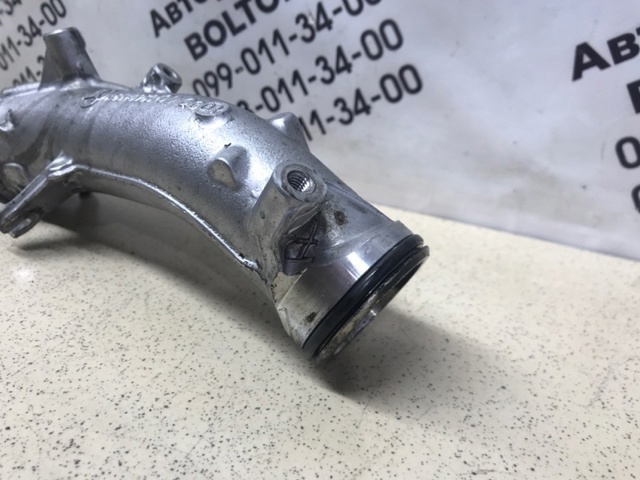 Бризговики передній, правий 7662142070 TOYOTA