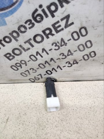 Датчик педалі гальма 7700414988 RENAULT