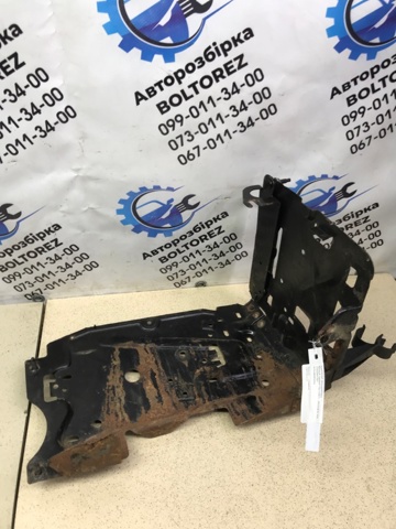 Кришка акумулятора (АКБ) 7701047207 RENAULT