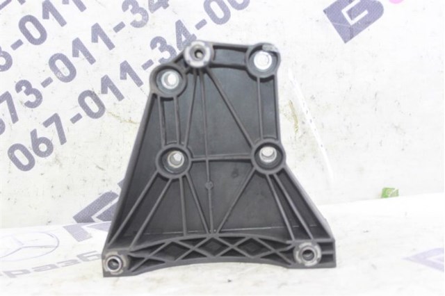 Кронштейн компресора кондиціонера 7792202 BMW