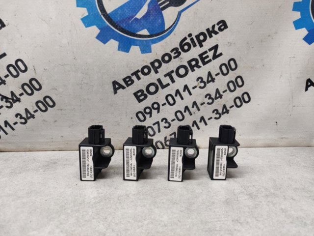 Датчик AIRBAG передній 77970SWAE11 HONDA