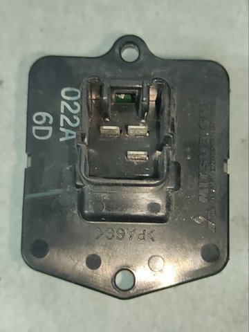 Реле обігрівача 7802A006 MITSUBISHI