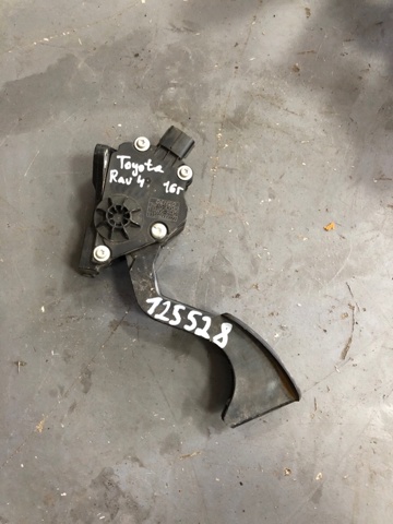 Педаль газу (акселератора) Toyota RAV4 4