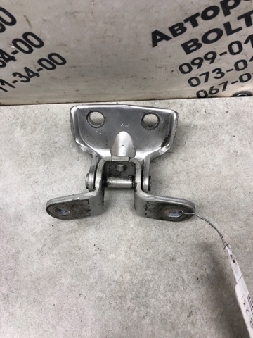 Завіса дверей задніх правих 793402B020 HYUNDAI