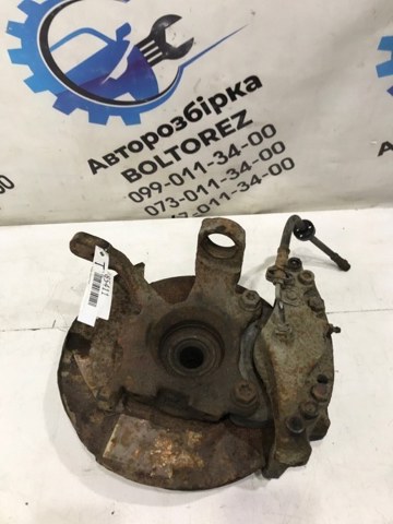 Цапфа - поворотний кулак передній, лівий 7D0407257A VAG
