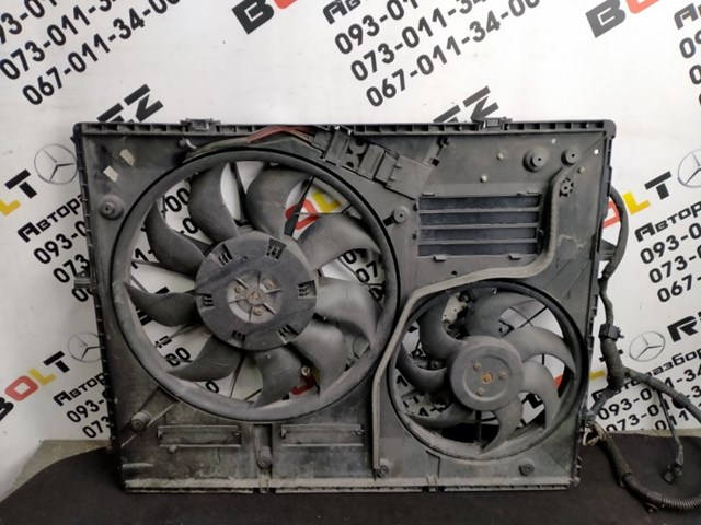 Кожух вентилятора 7L0121203G VAG