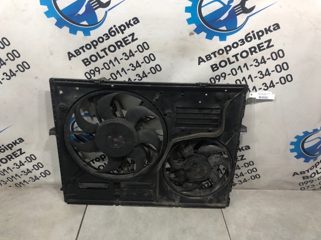 Облицювання рамки радіатора 7L0121207D VAG