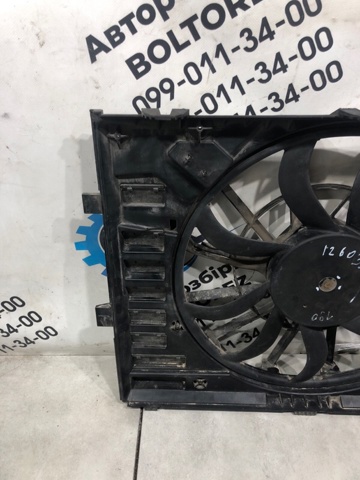 Дифузор радіатора охолодження, в зборі з двигуном і крильчаткою 7P0121203H VAG