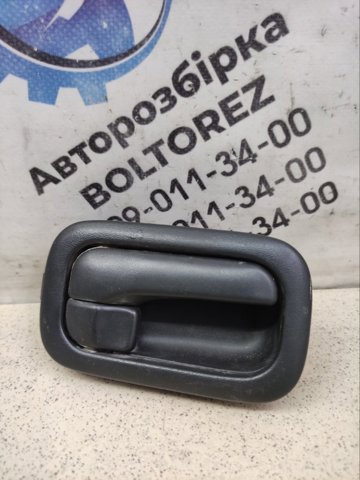Ручка правих передніх дверей 806708H602 NISSAN
