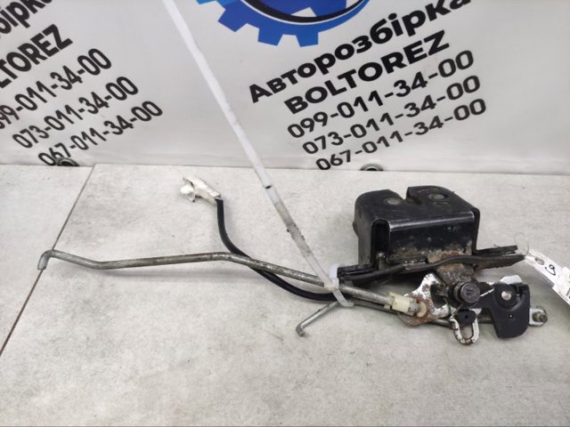 Замок дверей багажника 812303E001 HYUNDAI