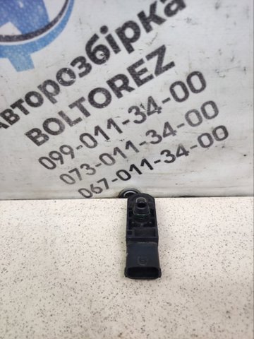 Датчик тиску наддуву (датчик нагнітання повітря в турбіну) 8200168253 RENAULT