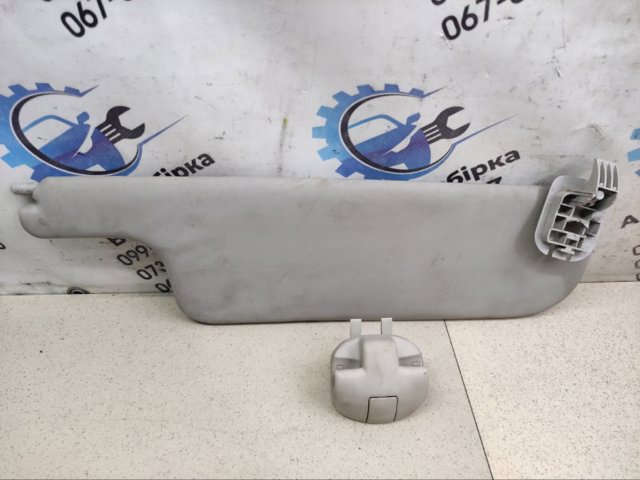 Козирок протисонячний 8200240533 RENAULT