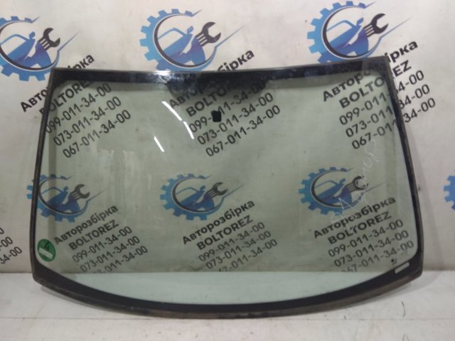 Скло лобове 8200695946 RENAULT