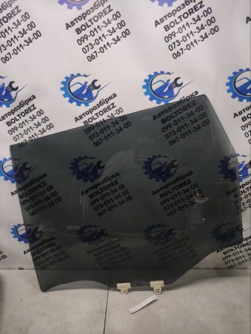 Скло задньої двері лівої 82301JG100 NISSAN