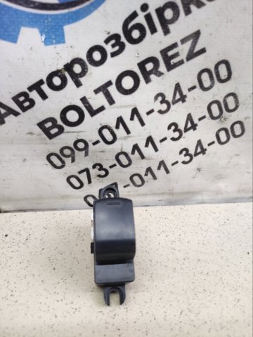 Кнопки заднього склопідіймача 83071FG110 SUBARU
