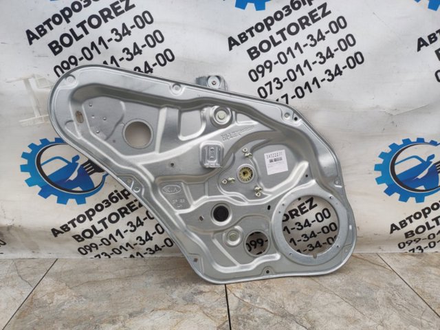 Склопідйомник задніх лівих дверей 834012P000 HYUNDAI