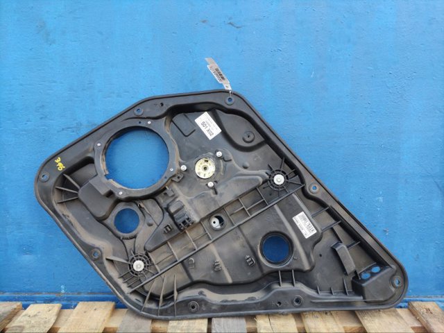 Склопідйомник задніх правих дверей 834813X000 HYUNDAI
