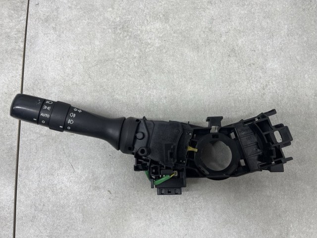 Перемикач підрульовий, лівий 8414005190 TOYOTA