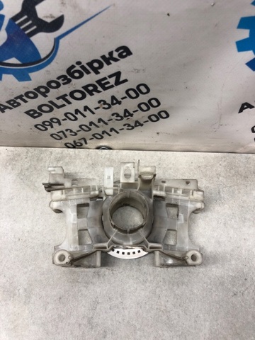Перемикач підрульовий, в зборі 843106B701 TOYOTA
