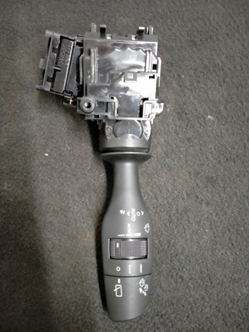 Перемикач підрульовий, правий 8465248230 TOYOTA