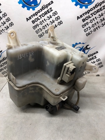 Бачок омивача скла 8535548020 TOYOTA