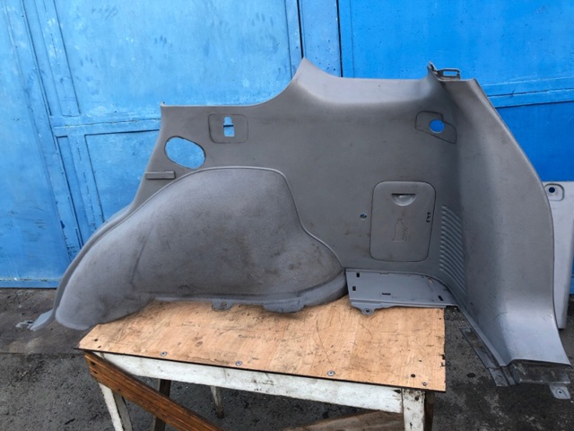 Облицювання багажного відсіку, праве 855553E001CY HYUNDAI
