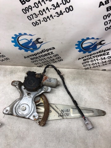 Моторчик склопідйомника двері задніх, лівих 8571060120 TOYOTA