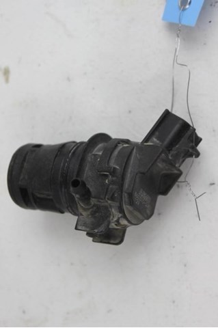 Насос омивача 8603102451 MAZDA
