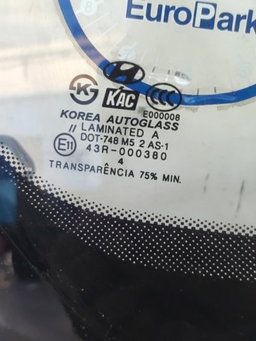 Вікно вітрове 86110H1500 HYUNDAI