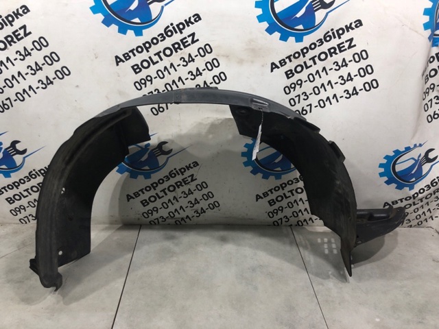 Підкрилок переднього крила, правий 868202P000 HYUNDAI
