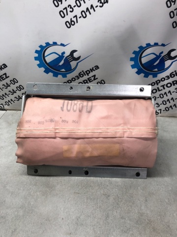 Подушка безпеки бокова 8686592 VOLVO