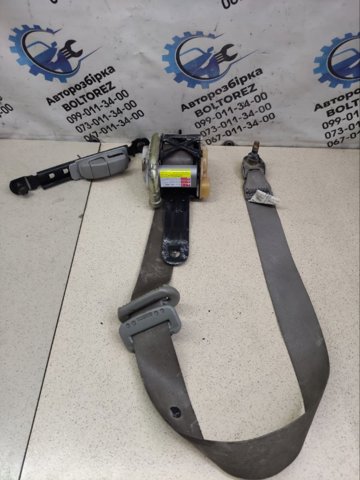 Ремені безпеки 868848H710 NISSAN