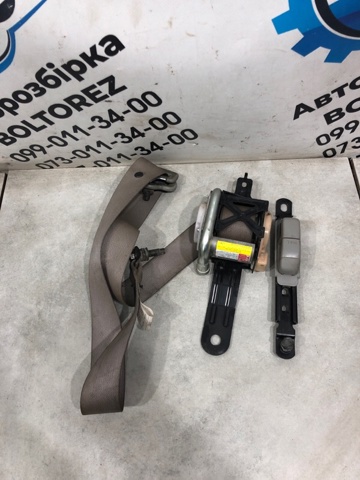 Ремені безпеки 868848H715 NISSAN