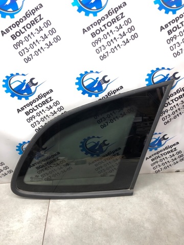 Стукло багажника, праве 878202B030 HYUNDAI