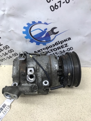 Компресор кондиціонера 8832042110 TOYOTA