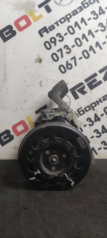 Компресор системи кондиціювання 8832048060 TOYOTA