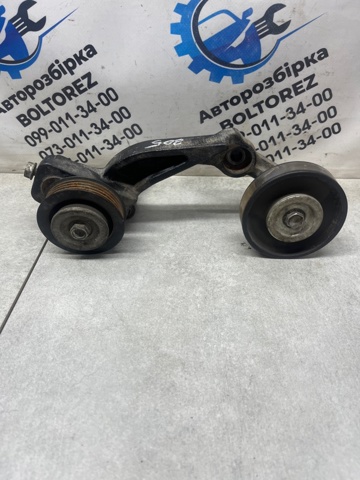 Натягувач приводного ременя 8842060340 TOYOTA