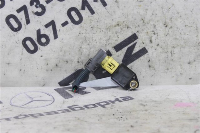 Датчик AIRBAG передній 8917305030 TOYOTA